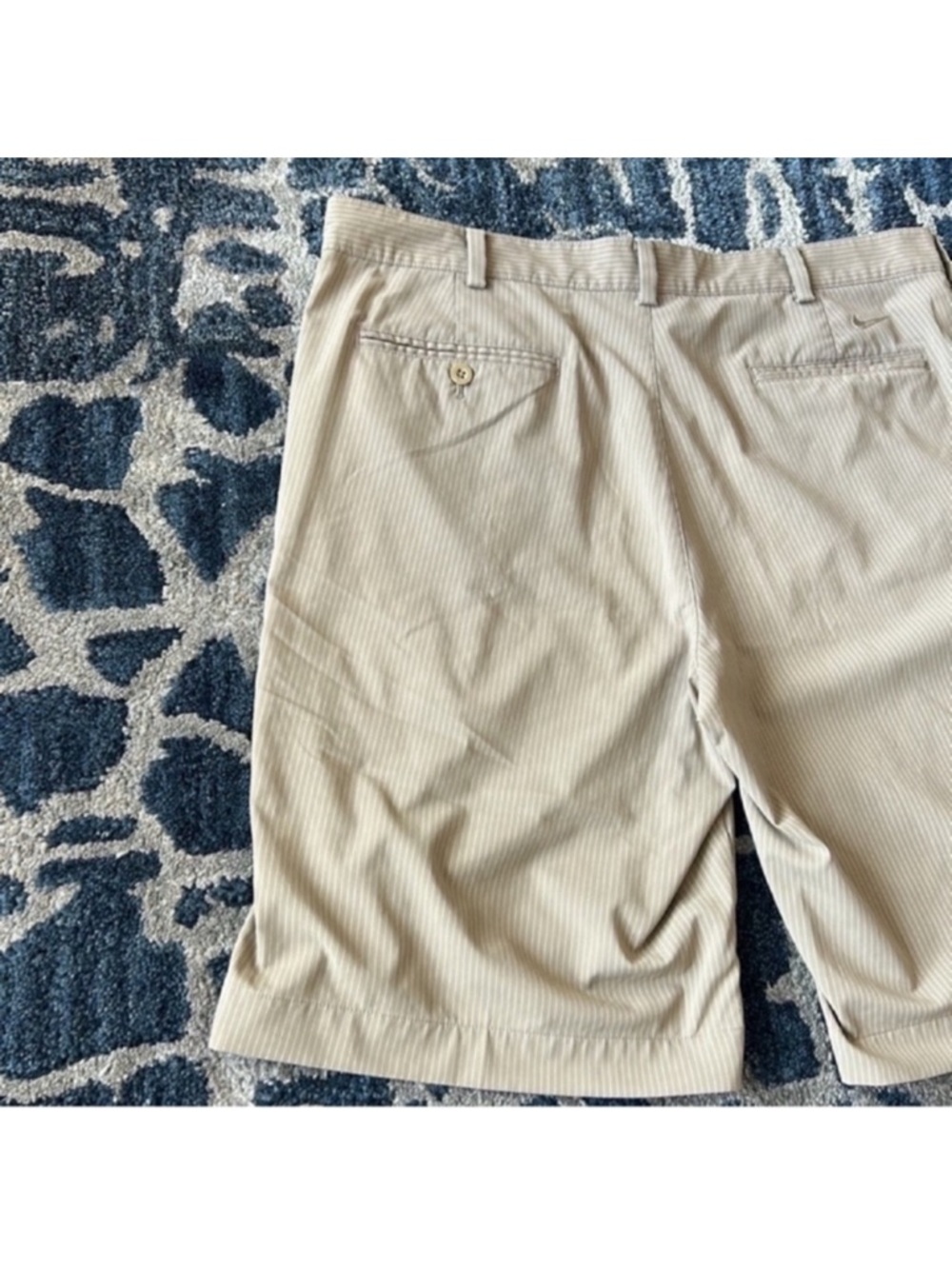 Nike Men’s Dri Fit Nylon Golf Shorts Sz 36 Striped Khaki White Stretchy - Picture 7 of 11